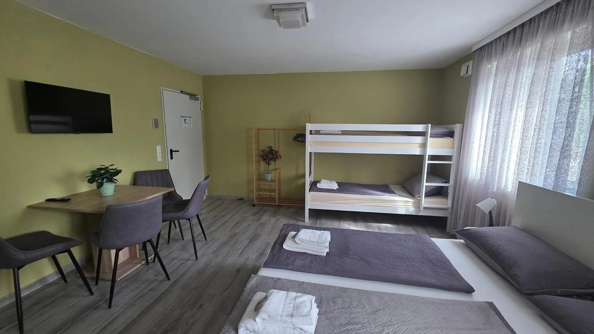 Prime Living Apartments Kueche Netflix Norymberga Niemcy